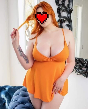 Adina Sexbombe — 2 / 3