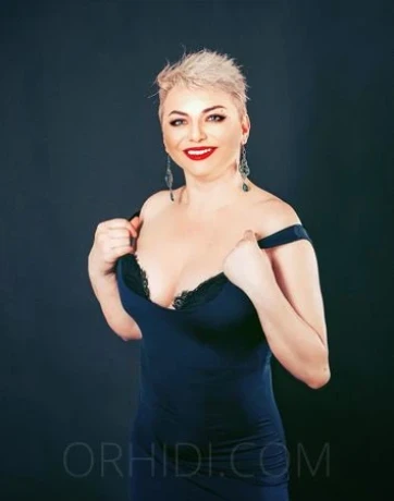 LISA TANTRA ENGEL — 2 / 6