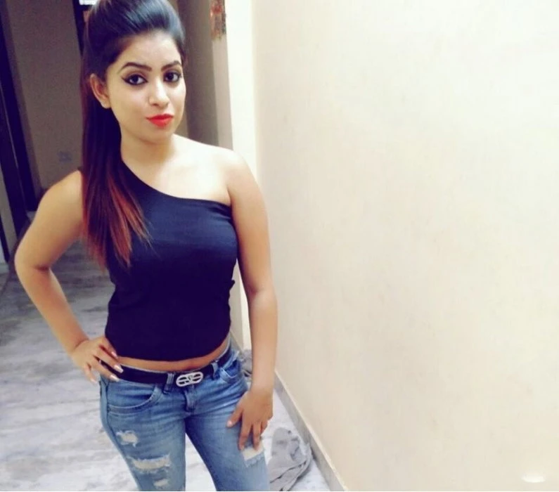 Somya Saikh, Escort, Hyderabad