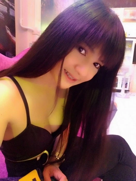 Yuna — 2 / 3