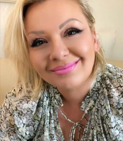 Ag Escort Anal Deepthroat Zungenanal Kein Chauffeur Fahre Selber — 1 / 4