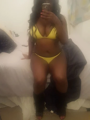 Chocolatebarbie69 — 12 / 17