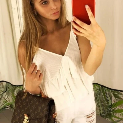 Sabrina Sunshine, Escort, Paris