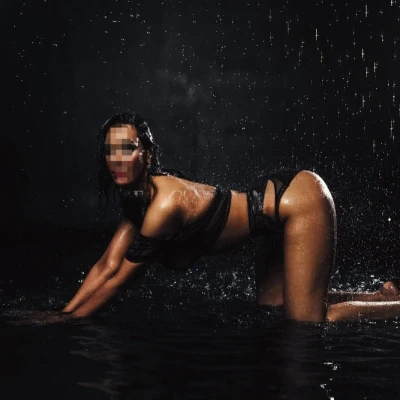 Selena, Escort, Saint Petersburg