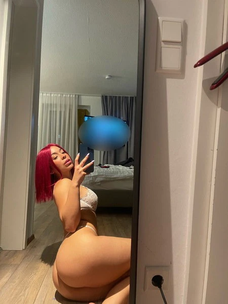 Antonela — 3 / 5