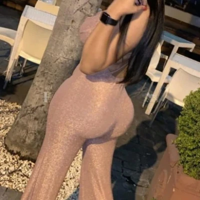 Shantal, Escort, Manama