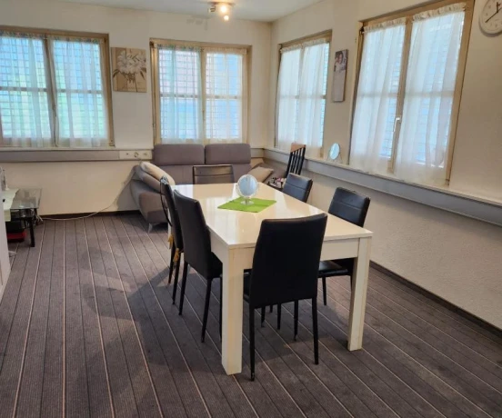 Sehr Diskrete Wohnung In Zuerich Wetzikon Inkl Parkplaetze — 2 / 4