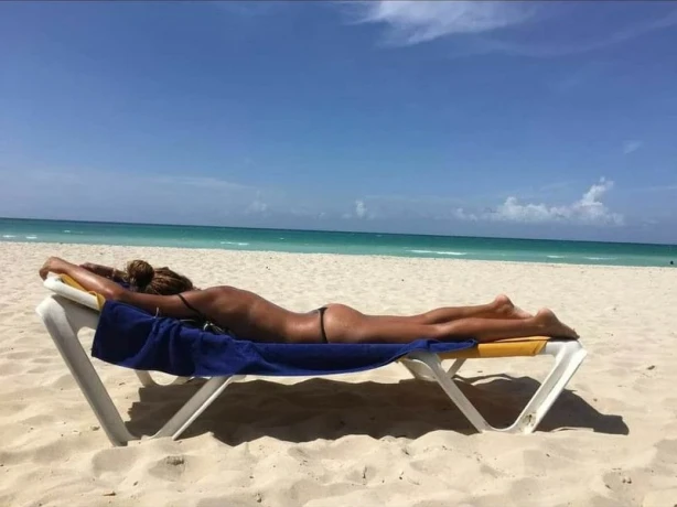 Luna 26j Hot 100 Original 24h A Hh — 1 / 4