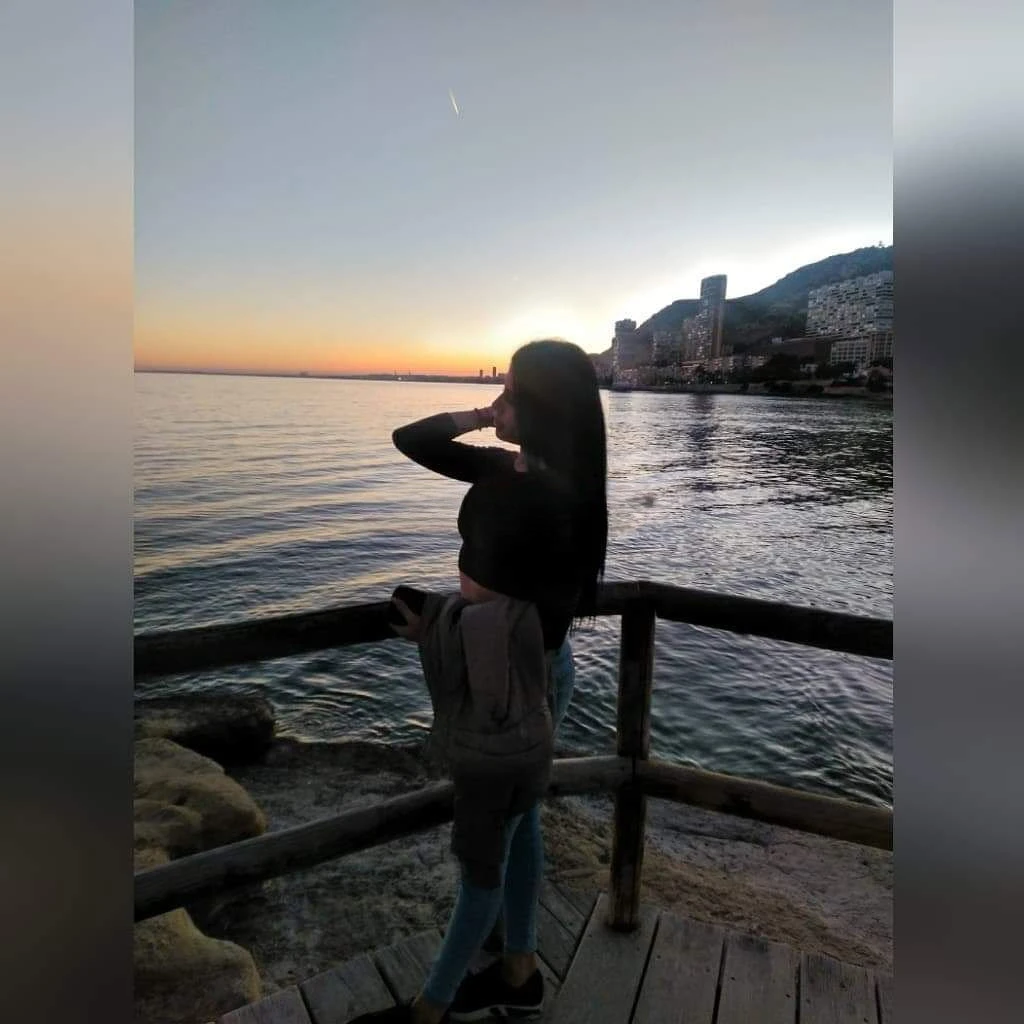 Marisel — 4 / 9
