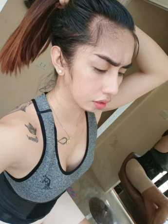 BigbootyJullia — 8 / 12