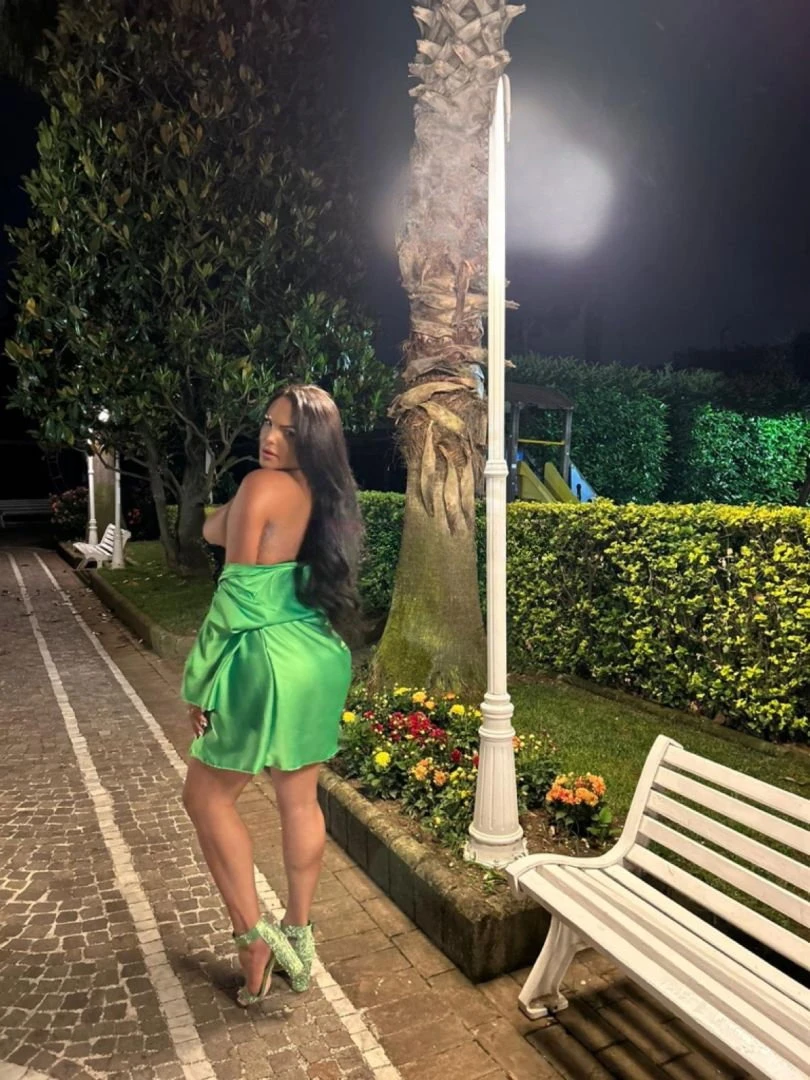 Myrella Ketlem, Escort, Sparanise