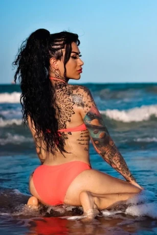 Ts Tiffani — 7 / 12