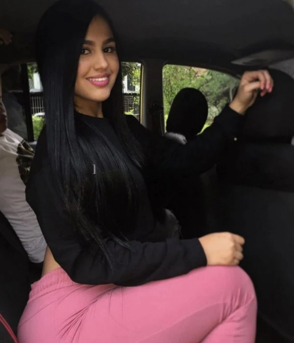 Stefany Favero, Escort, Nova Iguaçu