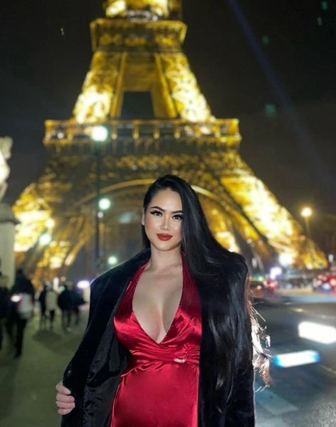 Rose Top Massage per WhatsApp, Escort, Braunschweig