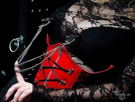 Switcherin Lana Xtrem im Studio Centric — 14 / 17
