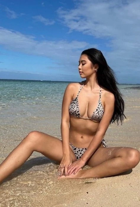 Yuna — 4 / 7