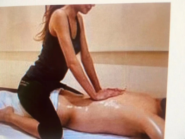 Massage — 4 / 5