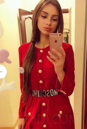 Angelika Vip — 2 / 5