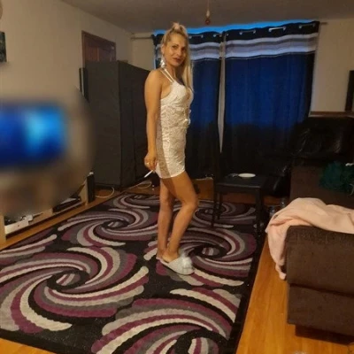 Lori15, Escort, Neum