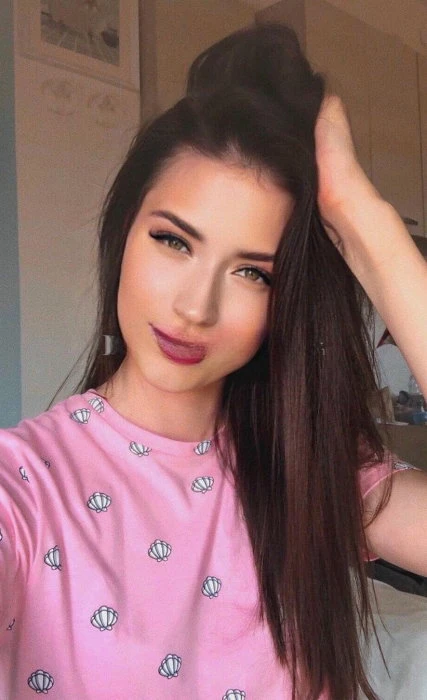 Tien, Escort, Qingdao