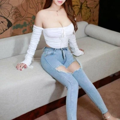 Subin, Escort, Umm Salal Muhammad