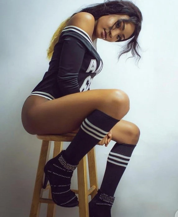 Mariam — 2 / 3