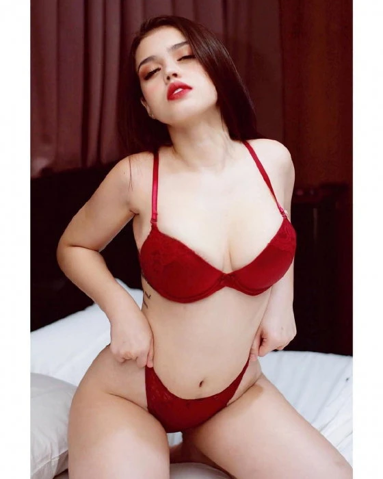 Sonia — 2 / 3