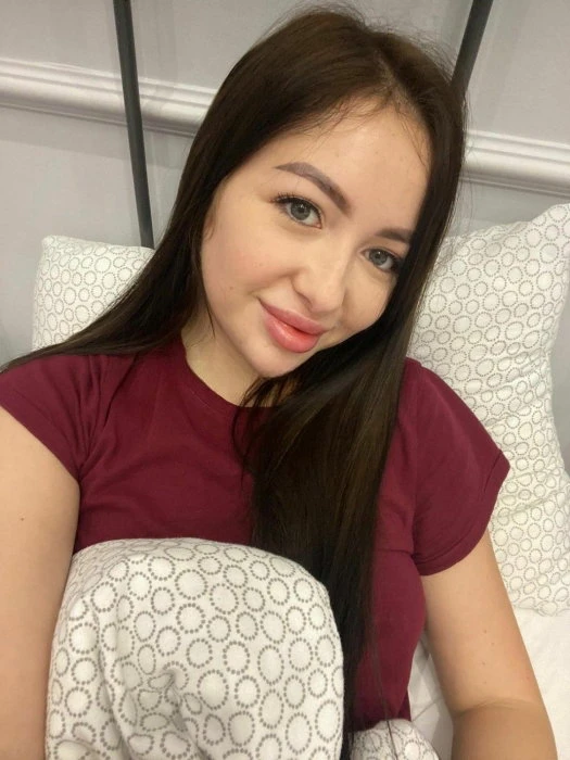 Alina — 8 / 9