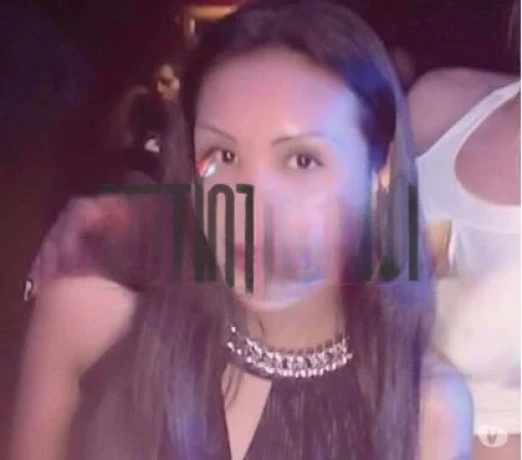 Clara Medina — 3 / 8