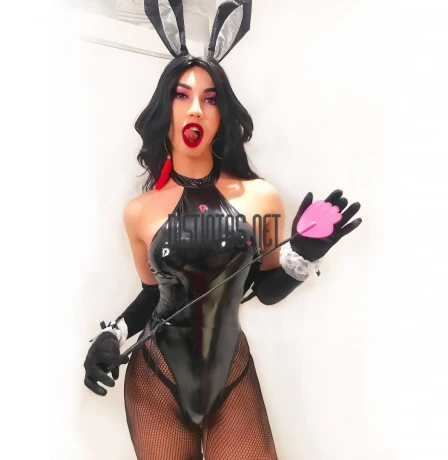 Miss Bella Angel — 31 / 41