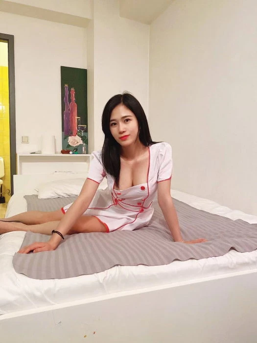 Yumi — 3 / 8
