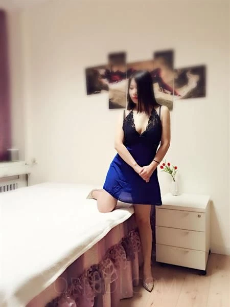 FEIFEI, Escort, Koln