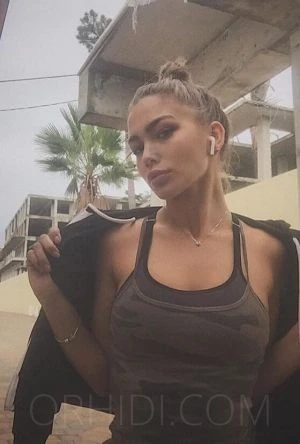 Rosita, Escort, Istanbul