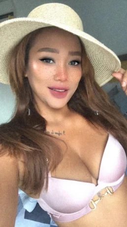 Kelly Queen — 4 / 8