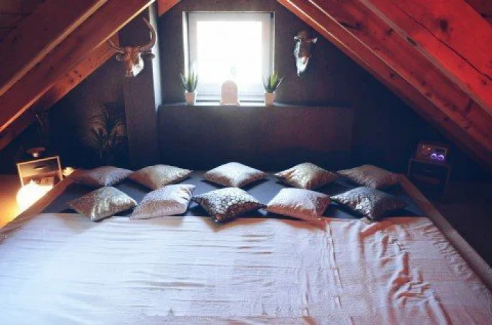 Nette Mädels gesucht — 1 / 4