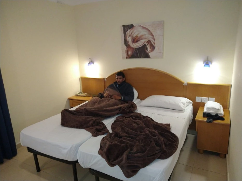 Sam, Escort, Naples
