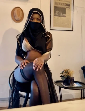 Safira — 4 / 6