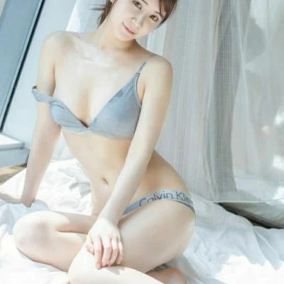 Nanami, Escort, Birkenhead