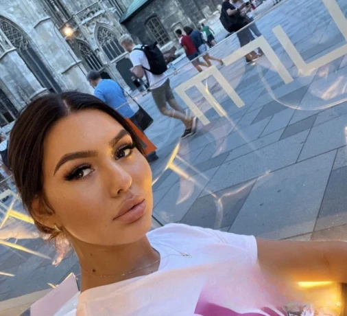 I Make All You Re Wishes Come True — 2 / 5