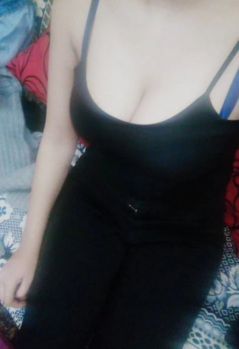Sara — 2 / 3