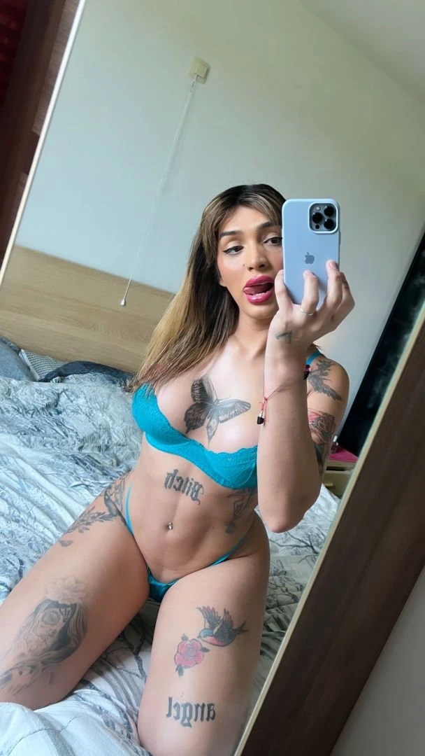 Emma — 3 / 12