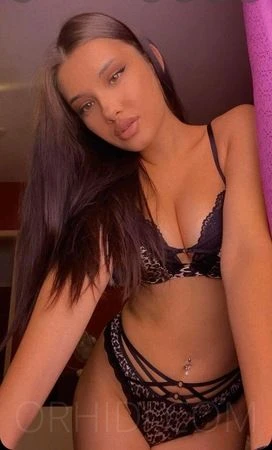 Anays Neu!, Escort, Amberg