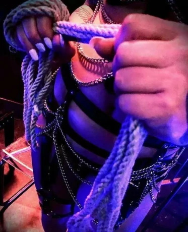 Goddess Skyler Nl Sessies Op Maat Beginners Gevorderd Stellen — 10 / 15