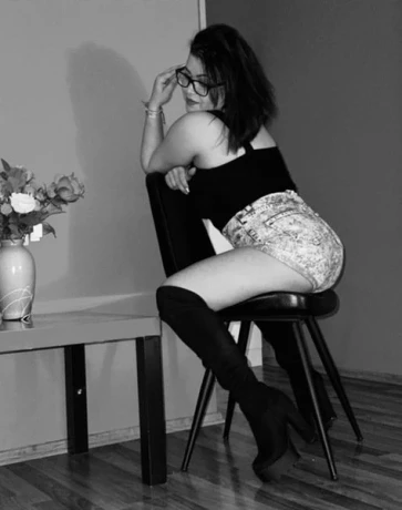 Emma Im No Limit Laufhaus Bar Regensburg — 1 / 4