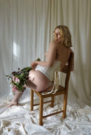 Viva La Libertine — 5 / 6