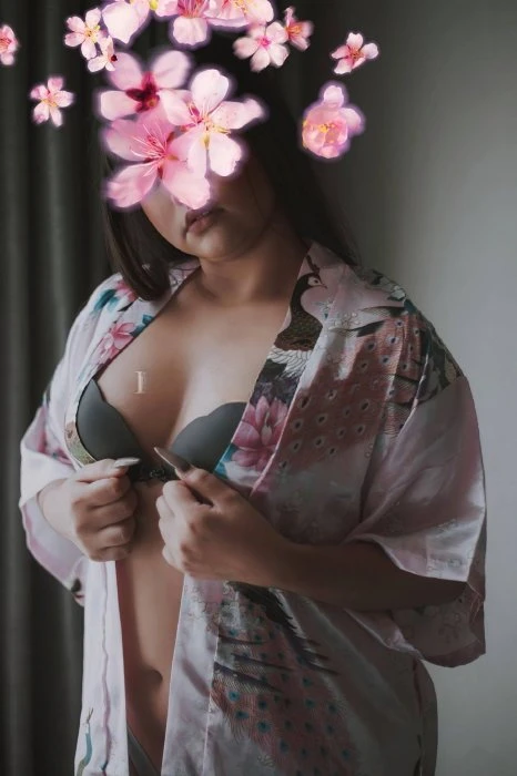 Delle — 4 / 5