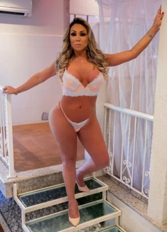 Luciane Grimaldi — 2 / 10