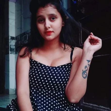 Keya Singh — 2 / 3