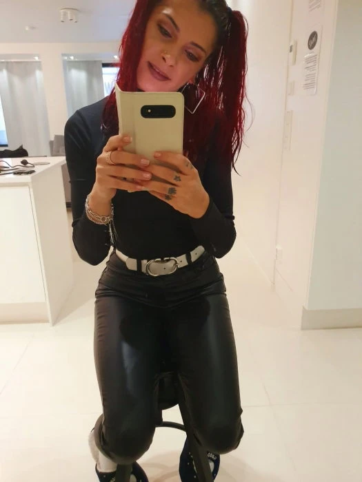Nikki — 6 / 13