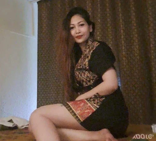 Thai Oelmassage Und Entspannung Bei Bai Bua Thaimassage In Pfaeffikon Sz — 1 / 5
